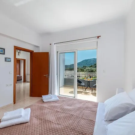 Di Georgia Villa Afantou
