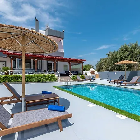 Di Georgia Villa *